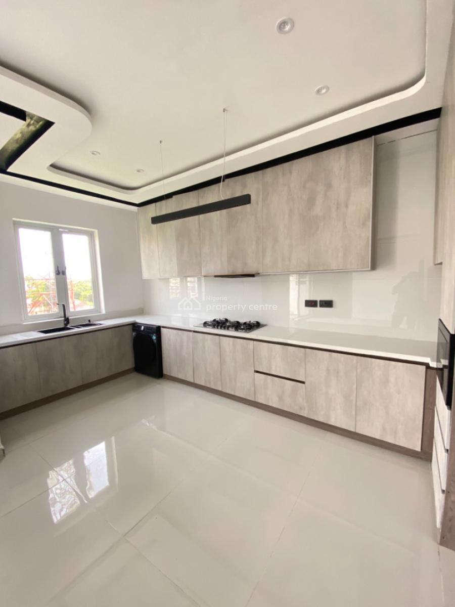 Luxury 2 Bedroom Exquisite Maisonette Apartment with Bq, Pool &elevator, Lekki Phase 1, Lekki, Lagos, Flat / Apartment for Sale