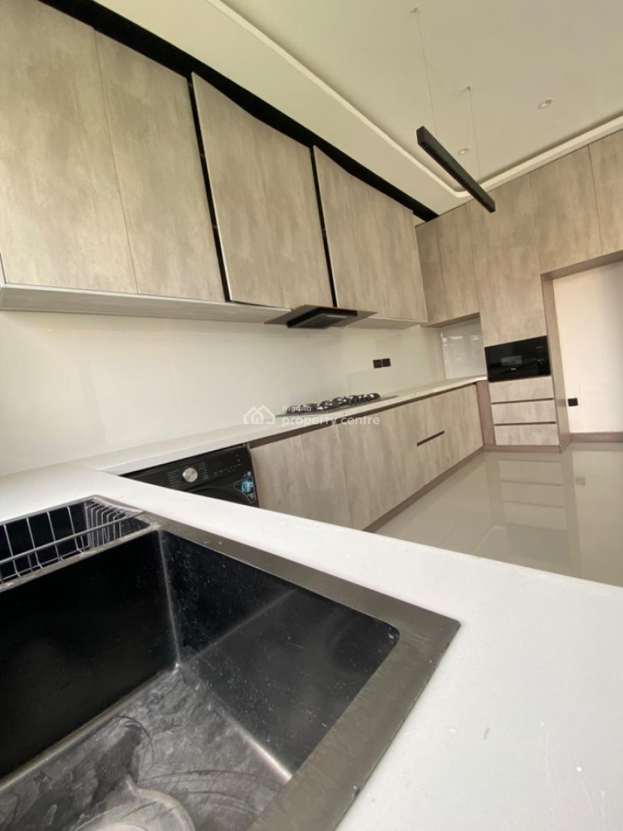 Luxury 2 Bedroom Exquisite Maisonette Apartment with Bq, Pool &elevator, Lekki Phase 1, Lekki, Lagos, Flat / Apartment for Sale