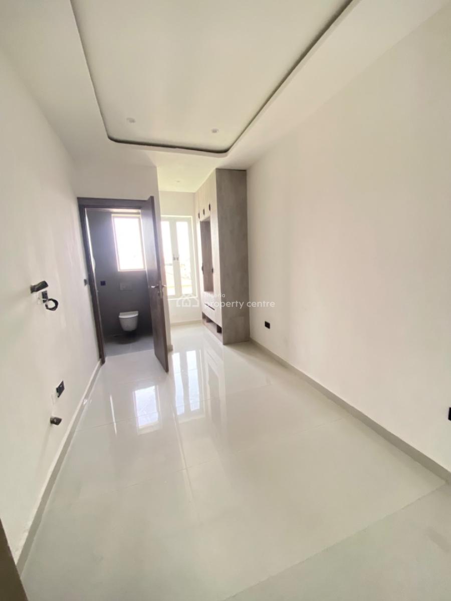 Luxury 2 Bedroom Exquisite Maisonette Apartment with Bq, Pool &elevator, Lekki Phase 1, Lekki, Lagos, Flat / Apartment for Sale