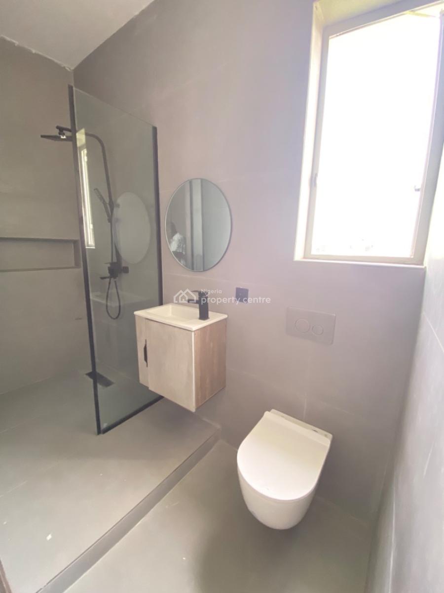 Luxury 2 Bedroom Exquisite Maisonette Apartment with Bq, Pool &elevator, Lekki Phase 1, Lekki, Lagos, Flat / Apartment for Sale