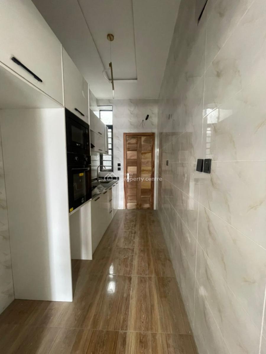 Luxury  3 & 4 Bedroom Terrace Duplexes, Chevron, Lekki, Lagos, Terraced Duplex for Sale