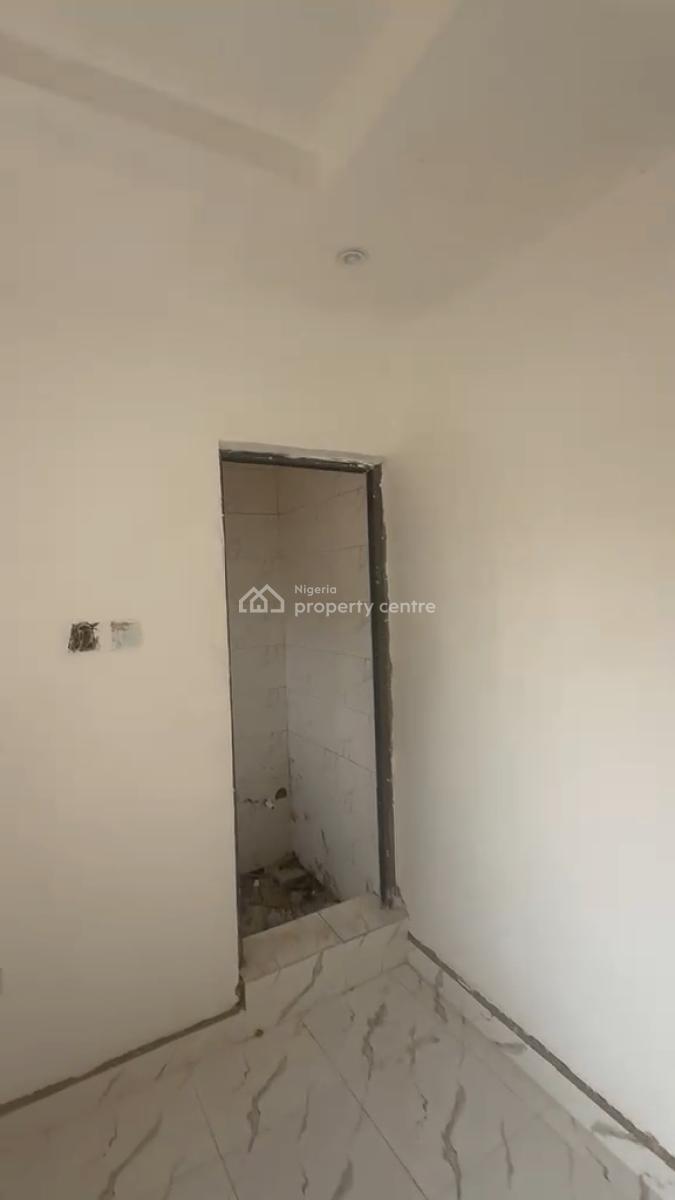 Executive Mini Flat, Akoka, Yaba, Lagos, Mini Flat (room and Parlour) for Rent