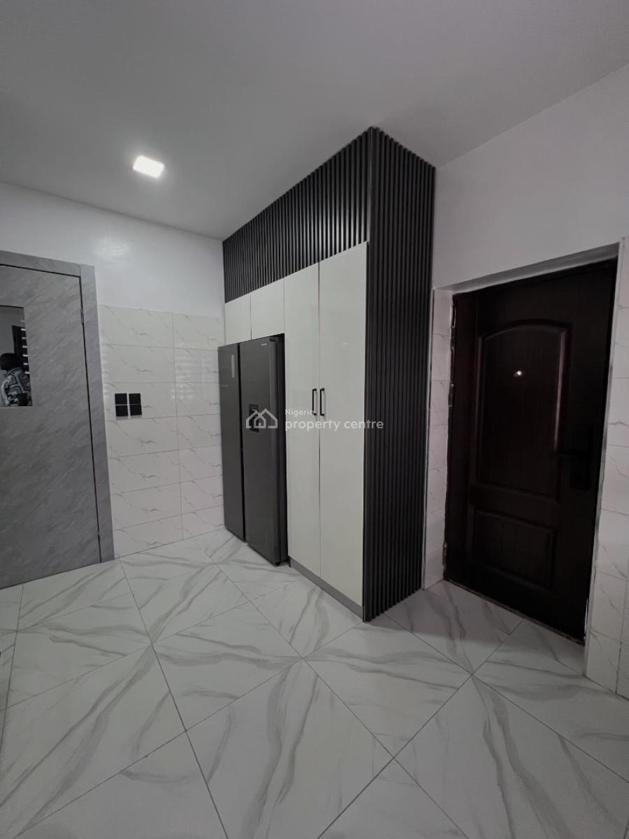 Fully Furnished 2-bedroom, Freedom Way, Lekki Phase 1, Lekki, Lagos, Flat / Apartment for Rent