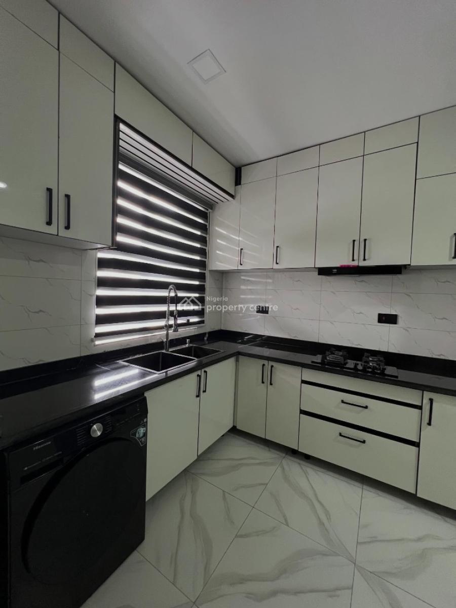 Fully Furnished 2-bedroom, Freedom Way, Lekki Phase 1, Lekki, Lagos, Flat / Apartment for Rent