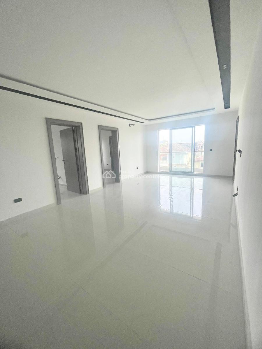 Brand New 2 Bedroom Spacious  Apartment with Bq, Pool, Elevator & Gym, Lekki Phase 1, Lekki Phase 1, Lekki, Lagos, Flat / Apartment for Sale