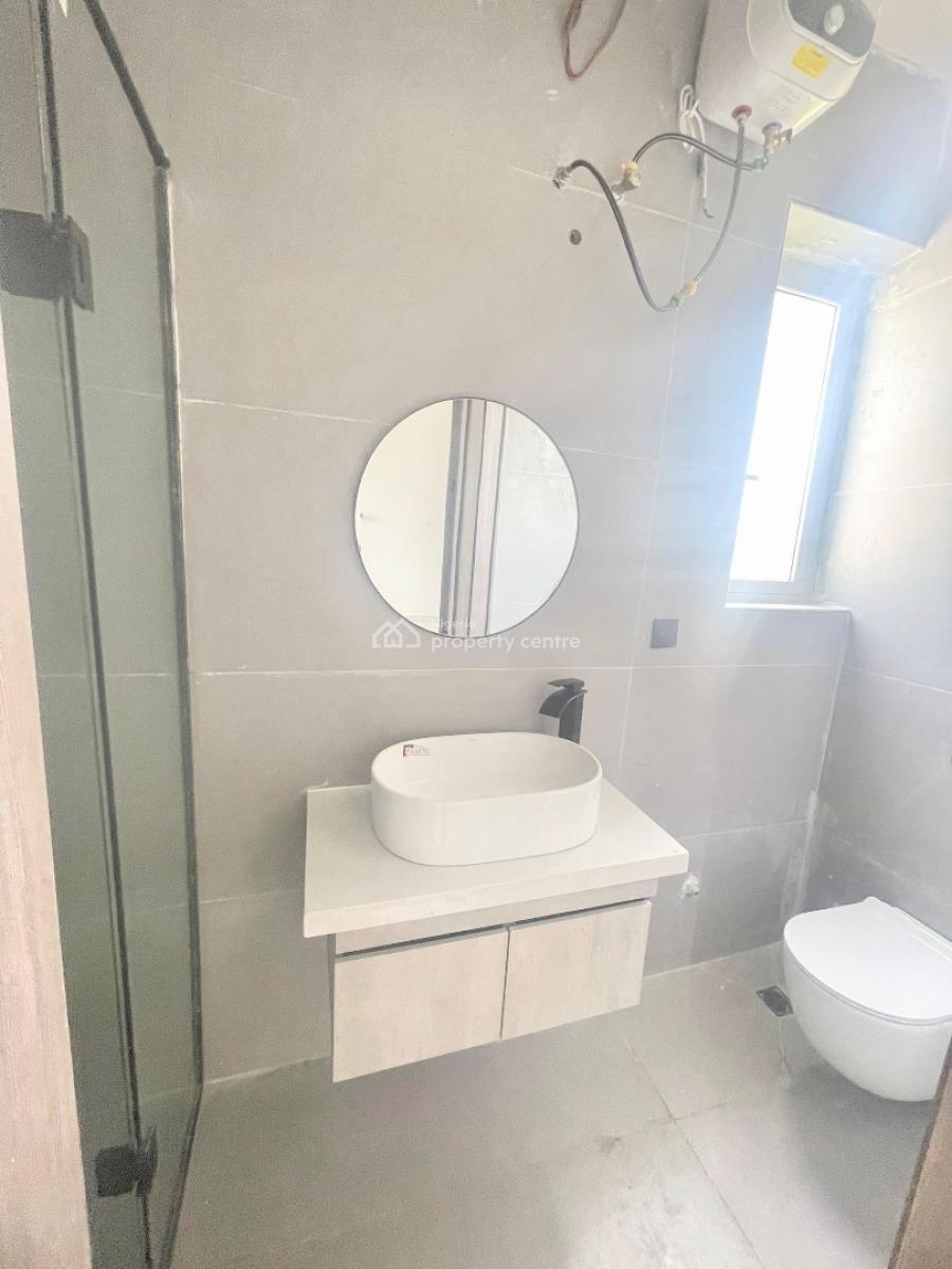 Brand New 2 Bedroom Spacious  Apartment with Bq, Pool, Elevator & Gym, Lekki Phase 1, Lekki Phase 1, Lekki, Lagos, Flat / Apartment for Sale