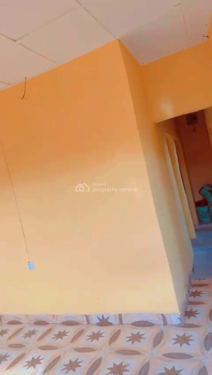 2 Bedroom Flat, Isolo, Lagos, Flat / Apartment for Sale