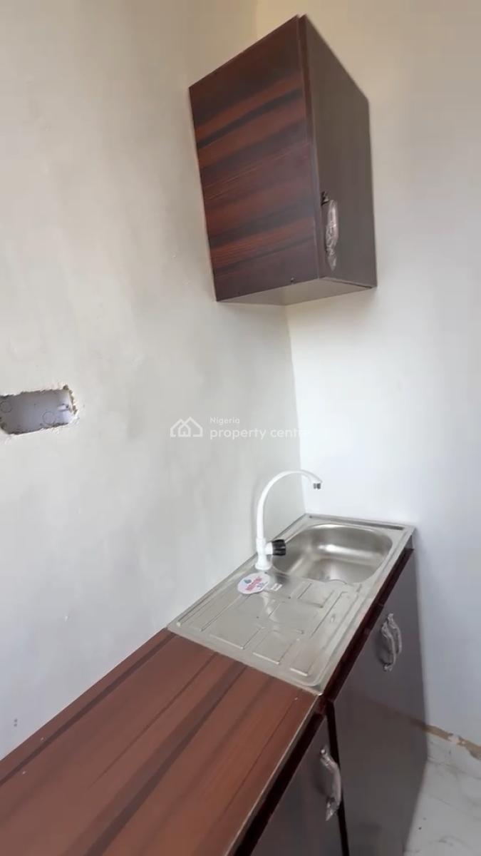 Nicely Built Room Self Contained, Akoka, Yaba, Lagos, Self Contain (single Rooms) for Rent