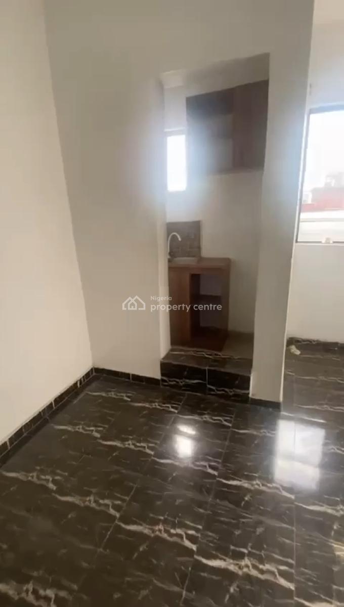 Neatly Used Self Contained, Morocco Rd, Yaba, Lagos, Self Contain (single Rooms) for Rent