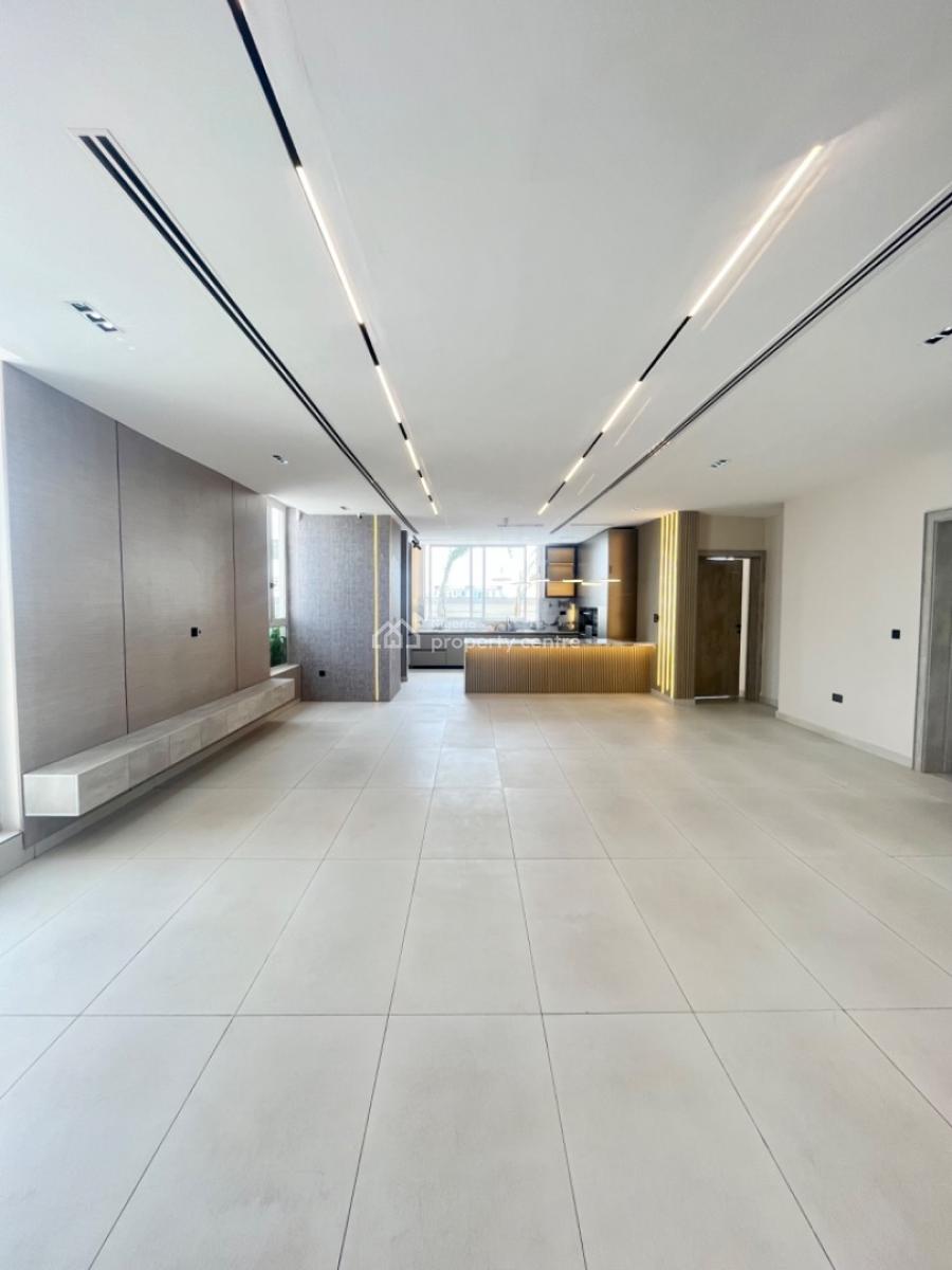 Luxurious 2 Bedroom Spacious Penthouse with Bq, Pool, Elevator & Gym, Lekki Phase 1, Lekki, Lagos, Flat / Apartment for Sale