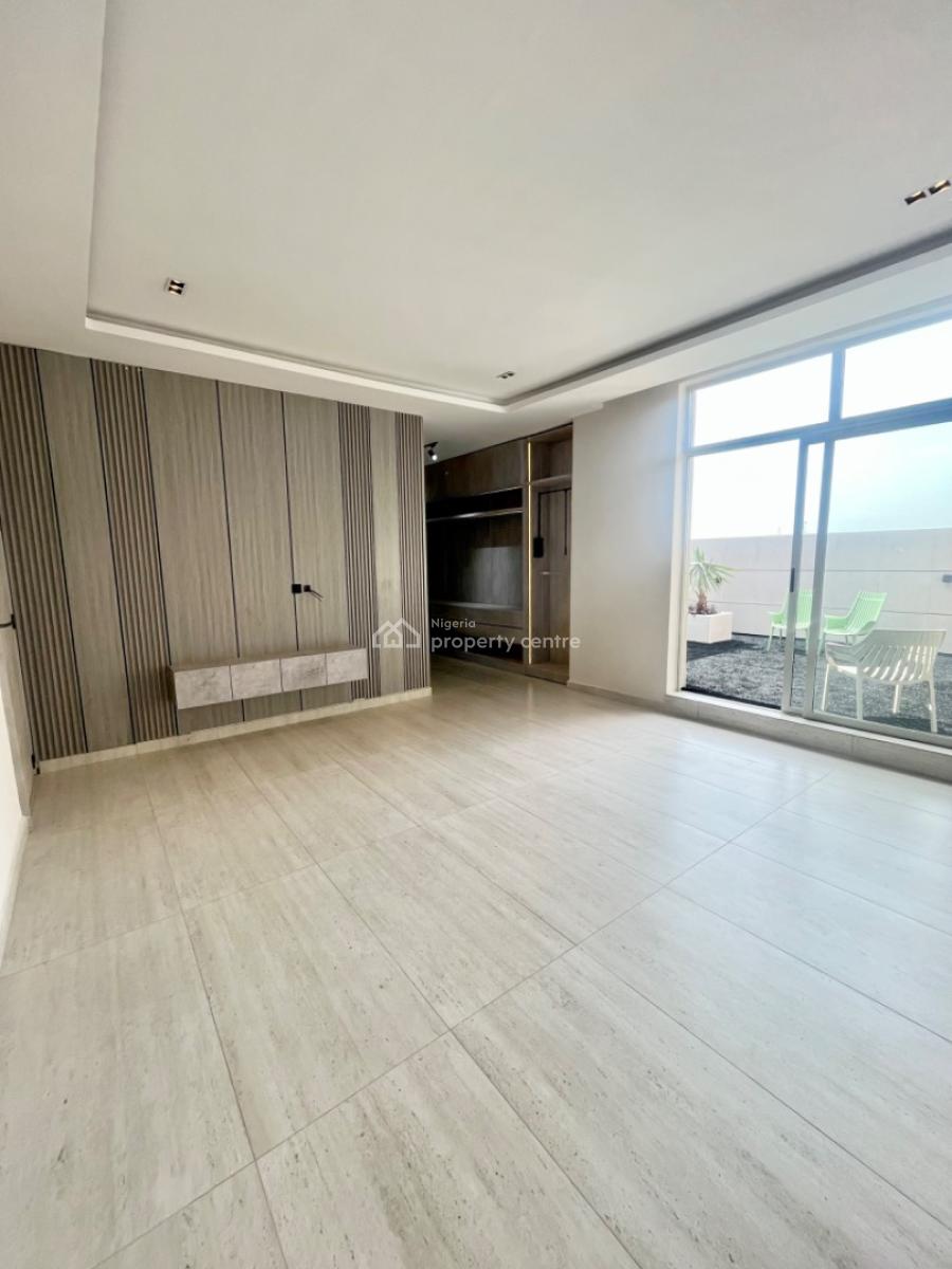 Luxurious 2 Bedroom Spacious Penthouse with Bq, Pool, Elevator & Gym, Lekki Phase 1, Lekki, Lagos, Flat / Apartment for Sale