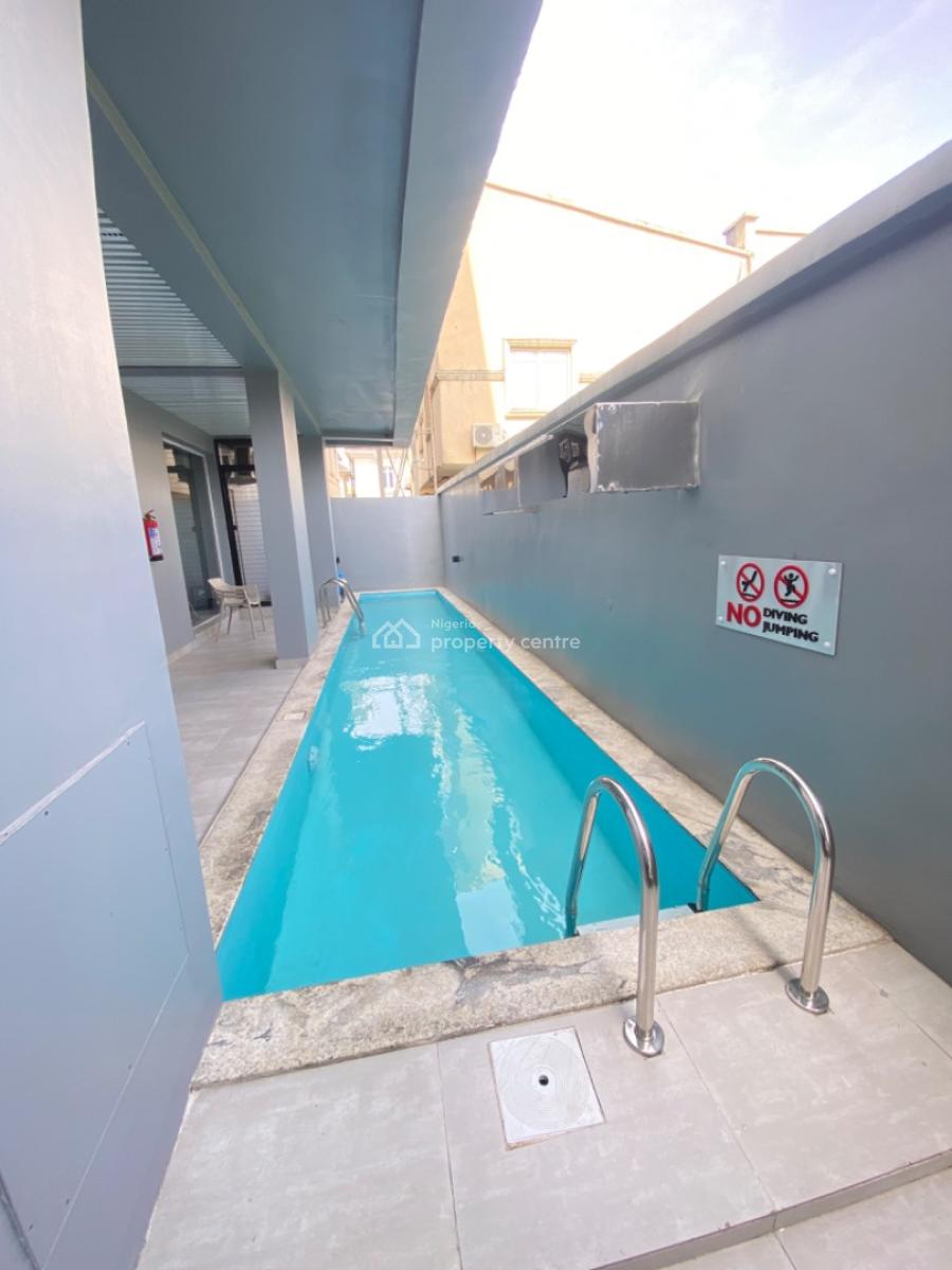 Luxurious 2 Bedroom Spacious Penthouse with Bq, Pool, Elevator & Gym, Lekki Phase 1, Lekki, Lagos, Flat / Apartment for Sale