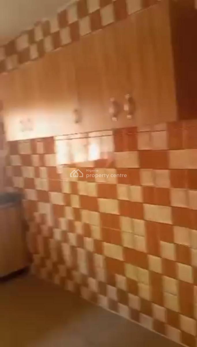 Lovely 3 Bedroom Flat, Peace Estate, Soluyi, Gbagada, Lagos, Flat / Apartment for Rent