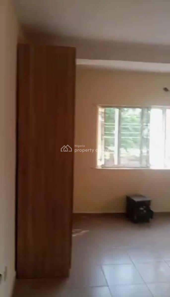 Lovely 3 Bedroom Flat, Peace Estate, Soluyi, Gbagada, Lagos, Flat / Apartment for Rent