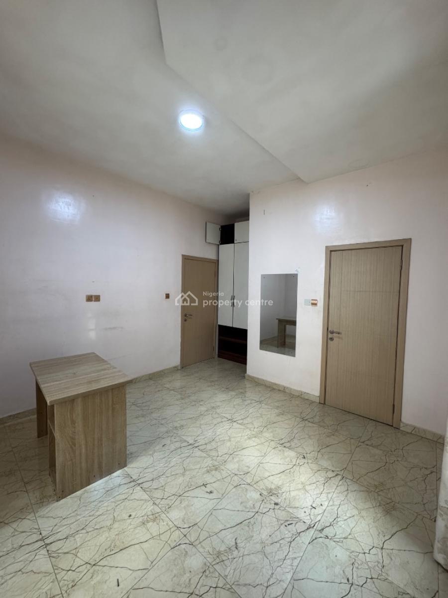 Self Contain, Chevy View Estate, Lekki Expressway, Lekki, Lagos, Self Contain (single Rooms) for Rent