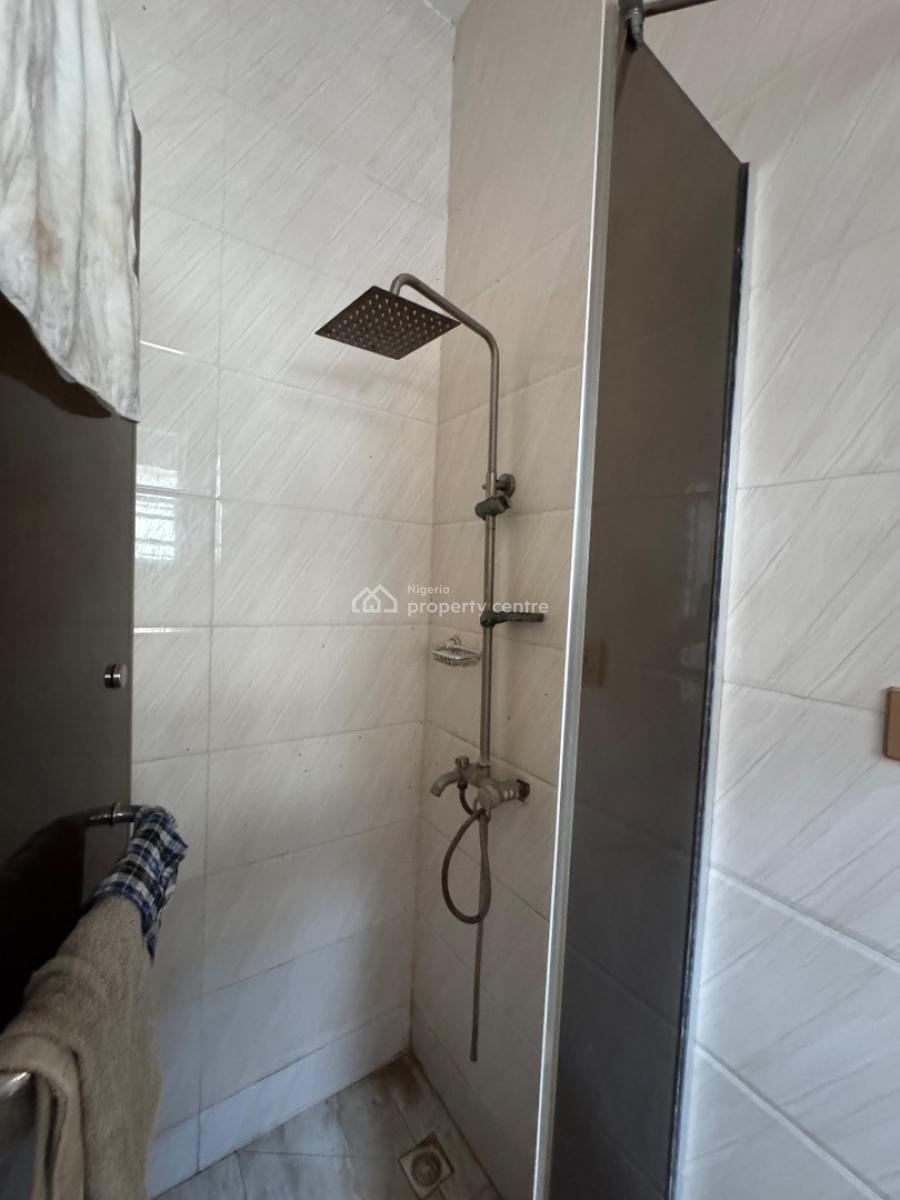 Self Contain, Chevy View Estate, Lekki Expressway, Lekki, Lagos, Self Contain (single Rooms) for Rent