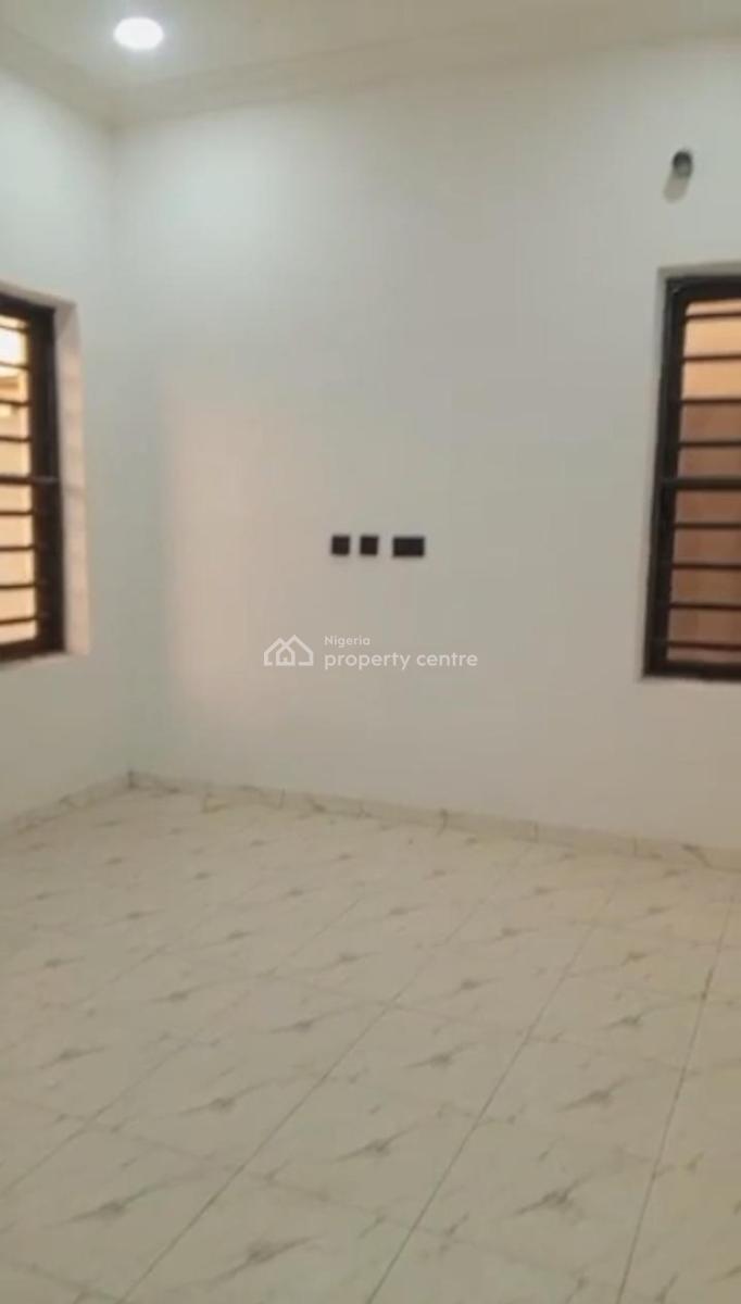 Lovely 2 Bedroom Flat, Peace Estate, Soluyi, Gbagada, Lagos, Flat / Apartment for Rent