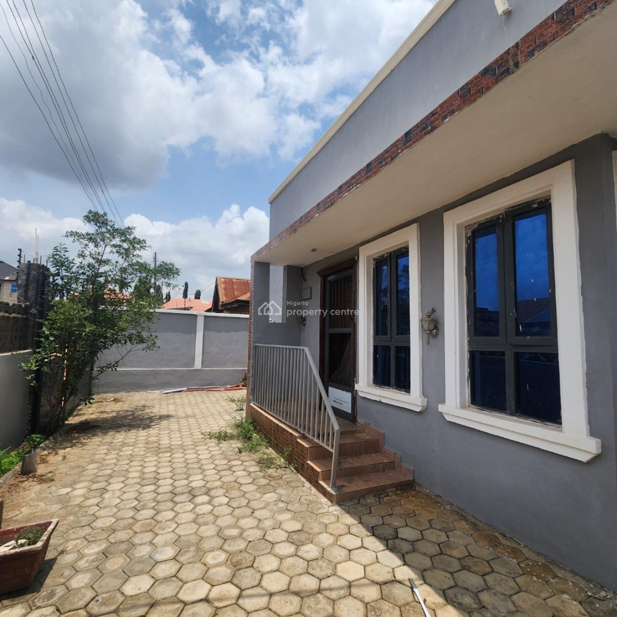 a 2 Bedroom Flat, with Room/parlor and Room Self-contained, Alegongo, Akobo, Ibadan, Oyo, Block of Flats for Sale