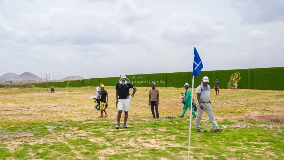 1 Bedroom Apartment ( in a Unit), Airport Road, Lugbe District, Abuja, Mini Flat (room and Parlour) for Sale