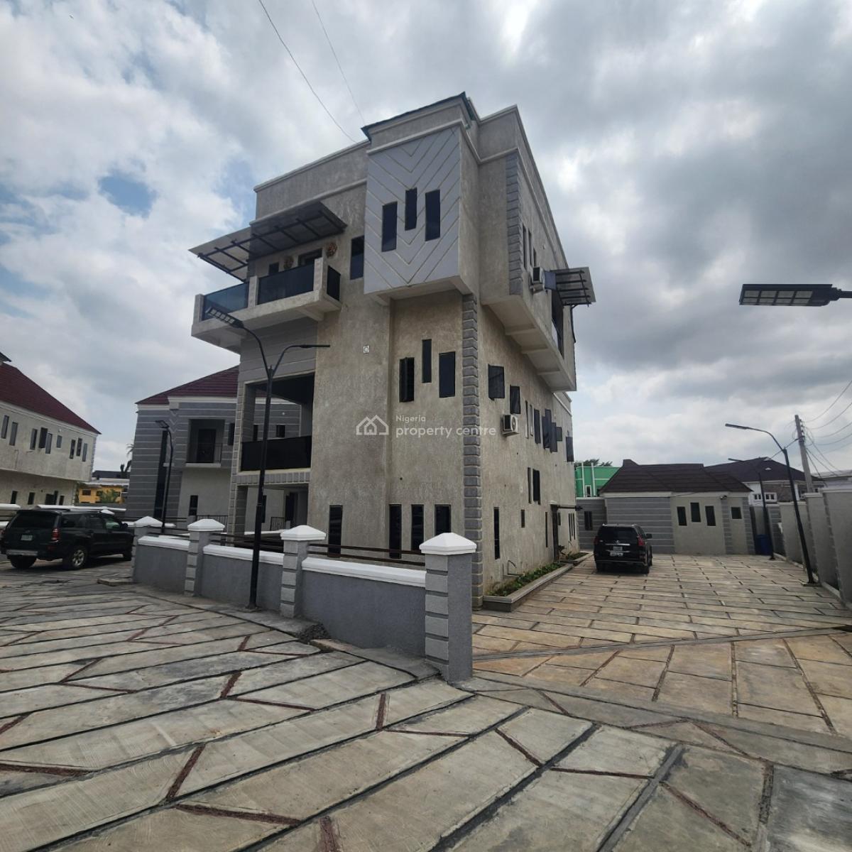 Standard Furnished 2 Bedroom Flat, Koji, Old Bodija, Ibadan, Old Bodija, Ibadan, Oyo, Flat / Apartment for Sale