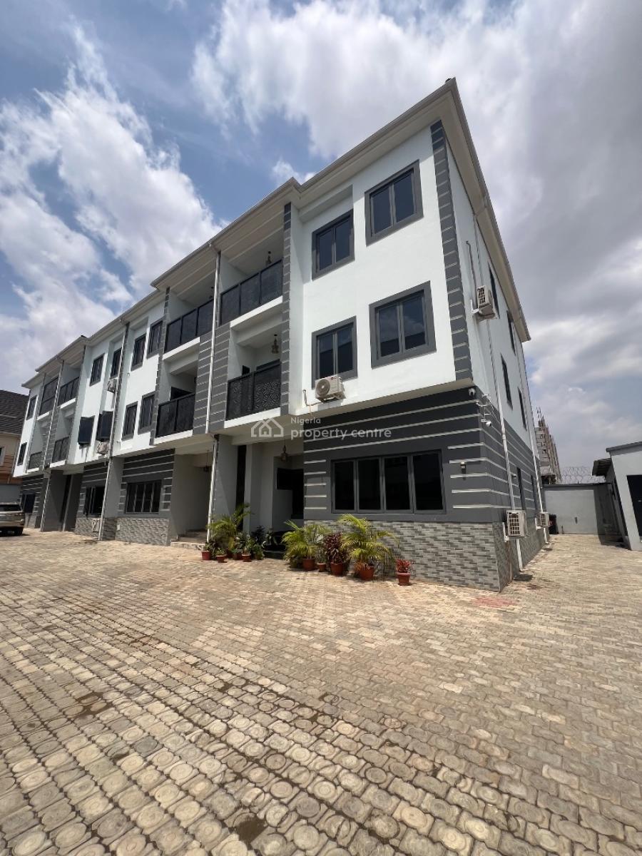 Luxury 4 Bedroom Terrace Duplex + Bq, Jahi, Abuja, Terraced Duplex for Sale