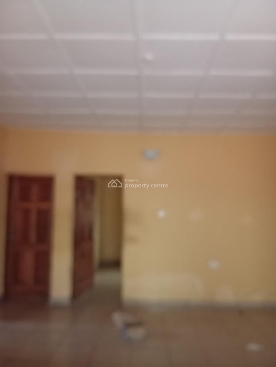Neat 2 Bedroom Flat, 2 Alhaja Ilorin Street, Ikorodu, Lagos, Flat / Apartment for Rent