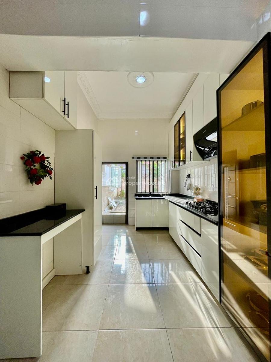 a Spacious 4 Bedroom Bungalow with Bq, Citec Estate, Jabi, Abuja, Detached Bungalow for Sale