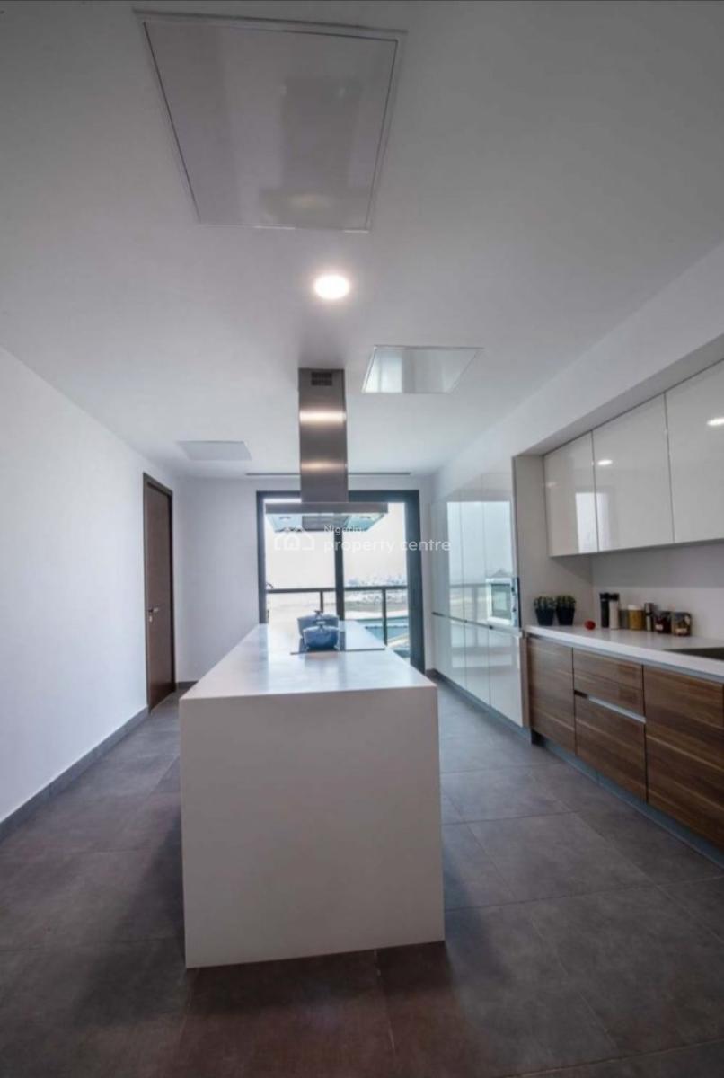 Fully Completed 3 Bedrooms Apartment 186sqm in a 32 Floor Tower, Marinna District, Eko Atlantic City, Lagos, House for Sale