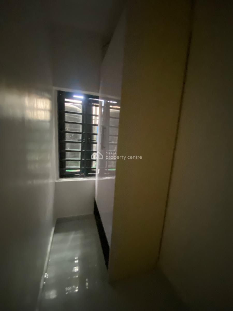 Bran New 2 Bedrooms Apartments Upstairs and Downstairs Available, Orchid Road -gated State, Lekki Phase 2, Lekki, Lagos, Flat / Apartment for Sale