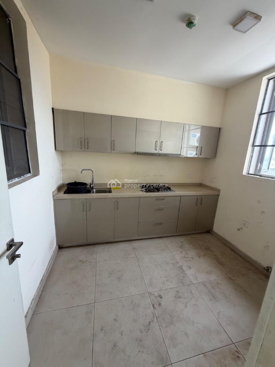 Spacious Serviced 1bedroom Penthouse House, Ologolo Spg Road, Lekki, Lagos, Mini Flat (room and Parlour) for Rent