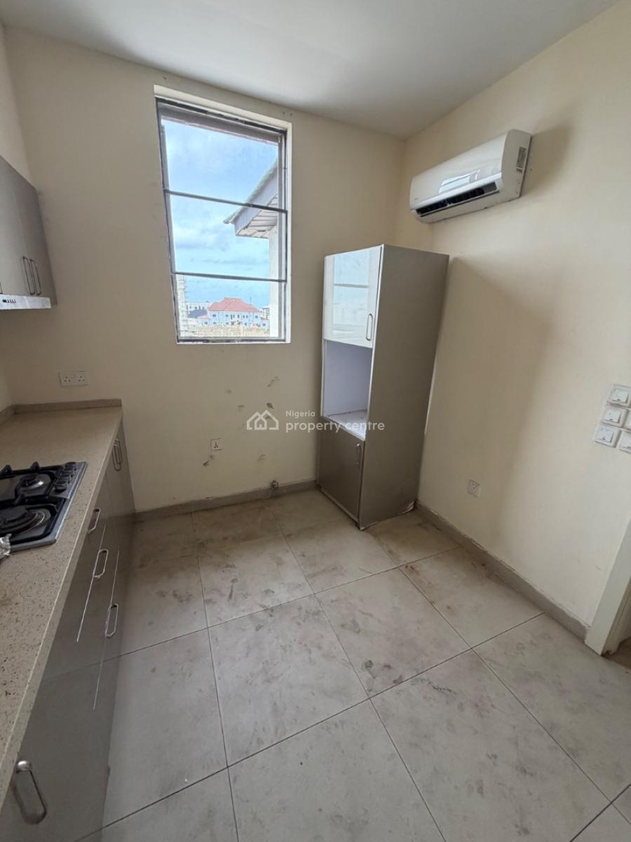 Spacious Serviced 1bedroom Penthouse House, Ologolo Spg Road, Lekki, Lagos, Mini Flat (room and Parlour) for Rent