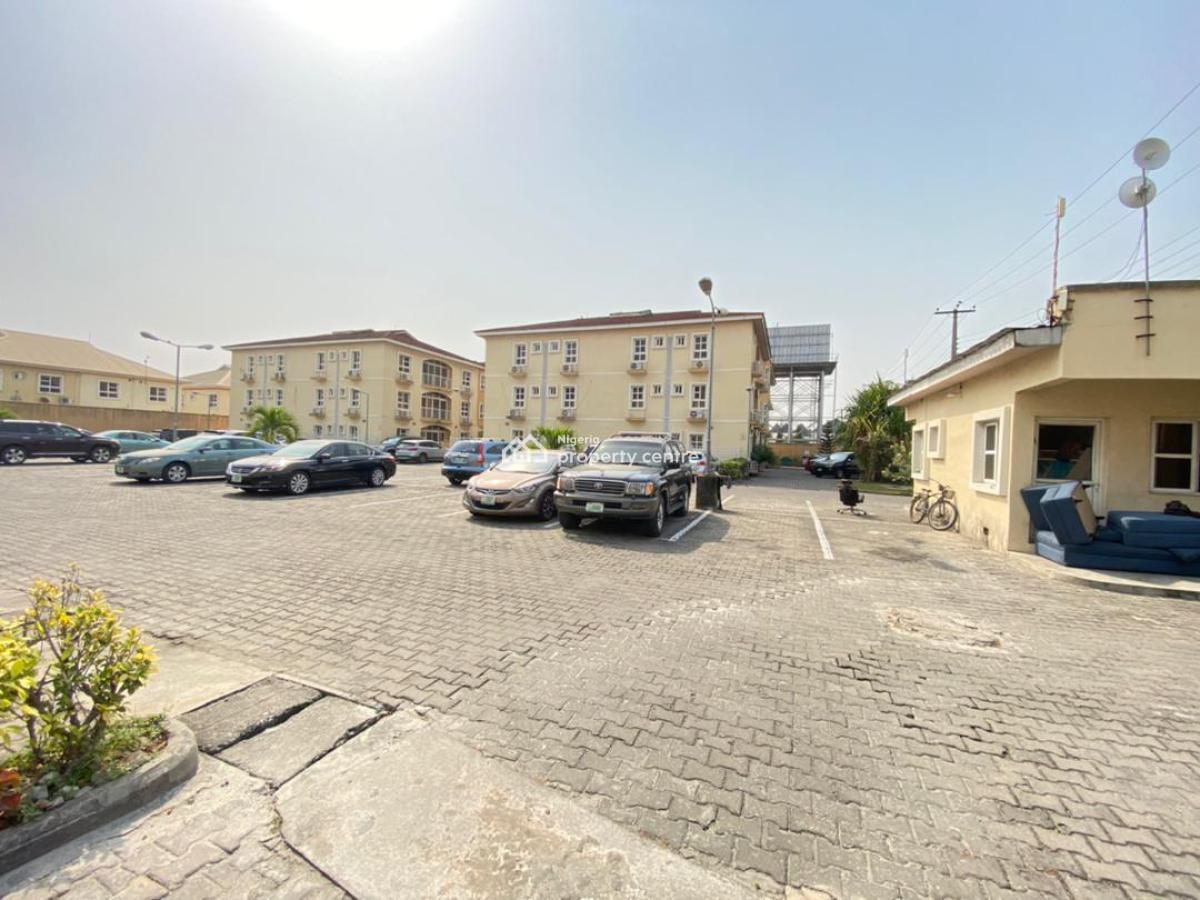 Fully Serviced & Furnished 3 Bedroom (video Available on Request), Milverton Estate, Osapa, Jakande, Lekki, Lagos, Flat / Apartment for Rent