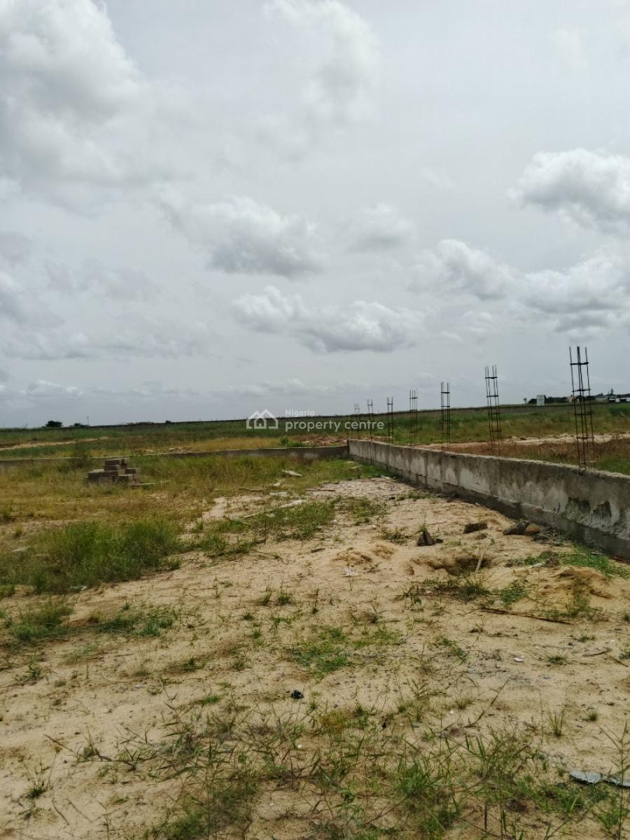 Luxury Buy and Build Land in a Gated and Secure Estate, Off Chevron Drive, Lekki, Lagos, Mixed-use Land for Sale