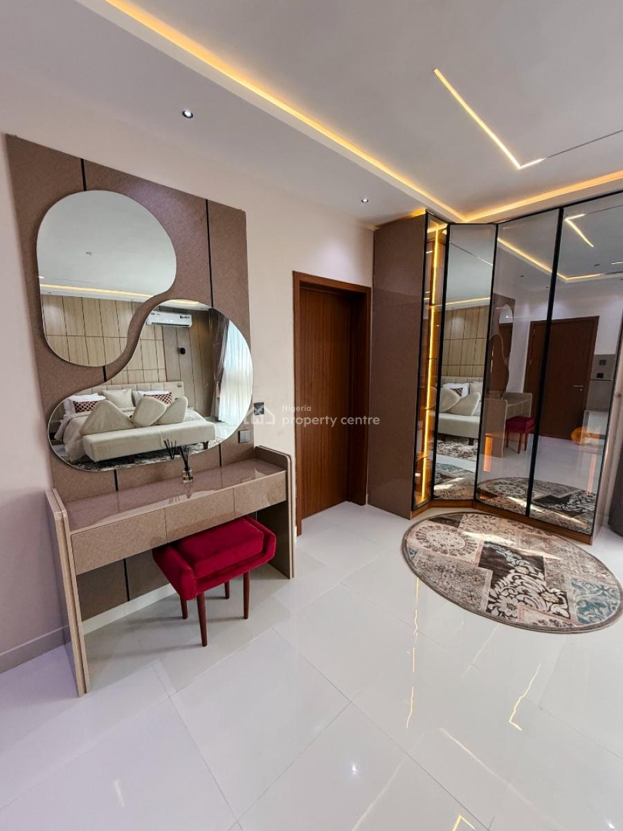 Luxury High Rise 2 Bedroom with a Cinema and Pool Table, Richmond Pearl Estate, Lekki Phase 1, Lekki, Lagos, Flat / Apartment Short Let