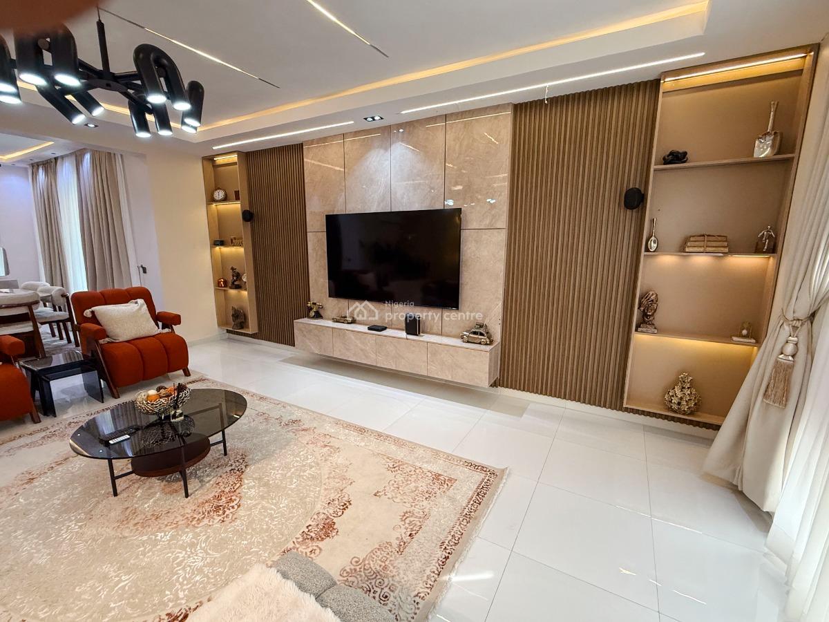 Luxury High Rise 2 Bedroom with a Cinema and Pool Table, Richmond Pearl Estate, Lekki Phase 1, Lekki, Lagos, Flat / Apartment Short Let