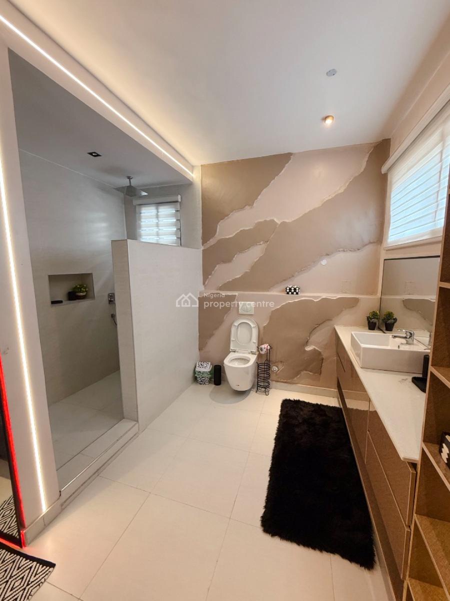 Luxury High Rise 2 Bedroom with a Cinema and Pool Table, Richmond Pearl Estate, Lekki Phase 1, Lekki, Lagos, Flat / Apartment Short Let