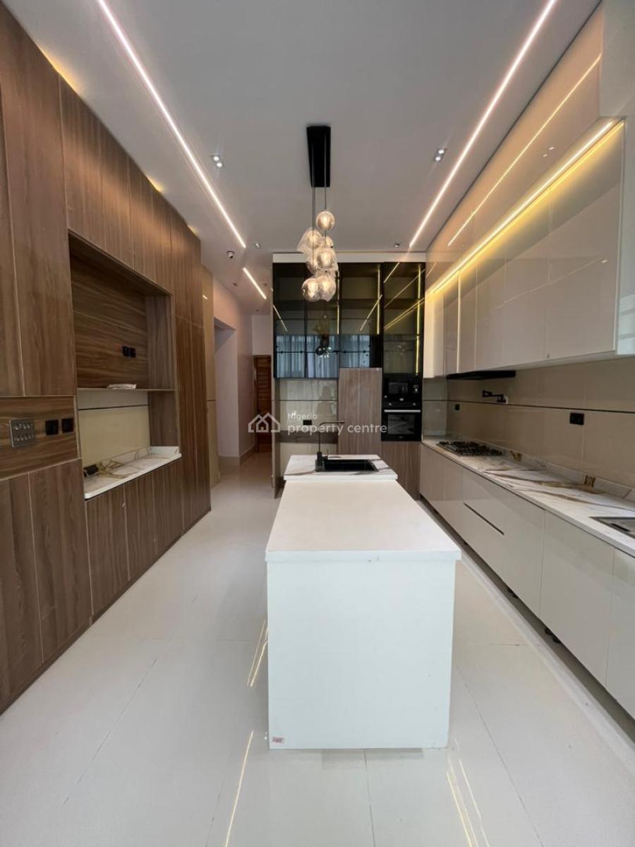 5 Bedrooms Fully Detached Duplex with Swimming Pool, Vgc, Lekki Expressway, Lekki, Lagos, Detached Duplex for Sale