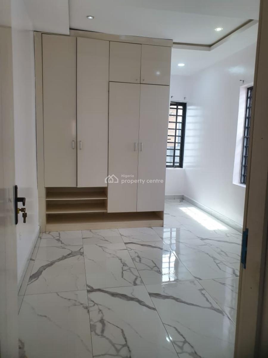 4 Bedrooms Semi-detached Duplex with Bq, Ikate, Lekki, Lagos, Semi-detached Duplex for Rent