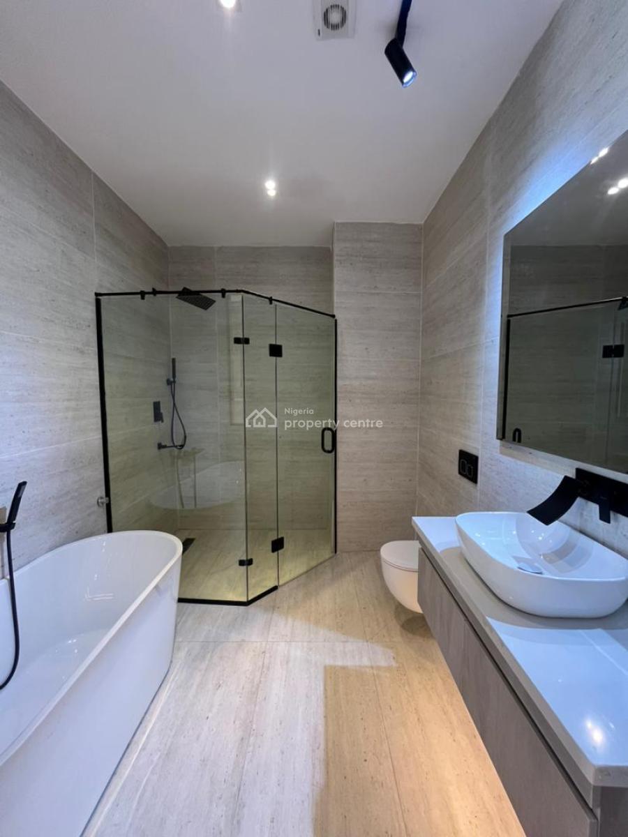 2 Bedrooms Penthouse with Swimming Pool, Lekki Phase 1, Lekki, Lagos, House for Sale