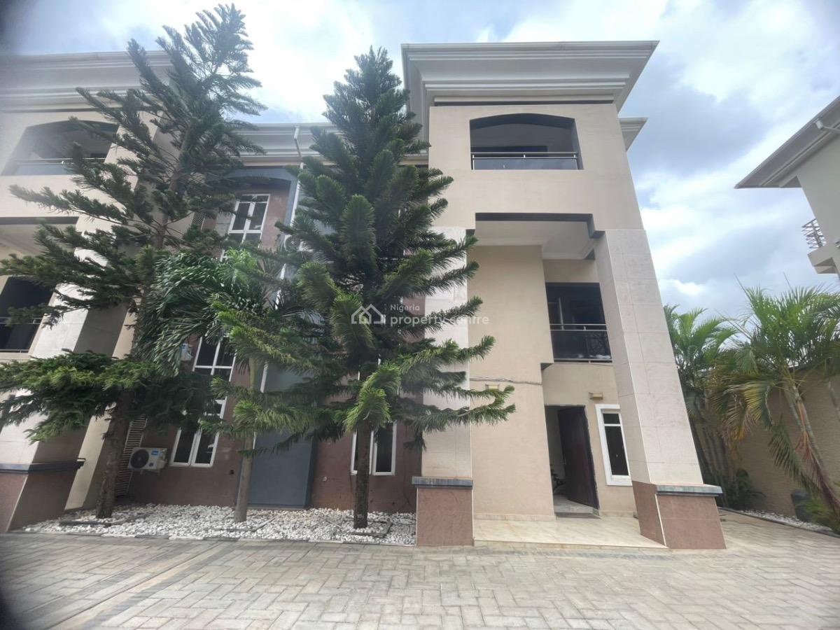 Beautifully Built 4 Bedroom Terraced Duplex with a Room Bq, Guzape District, Abuja, Terraced Duplex for Rent