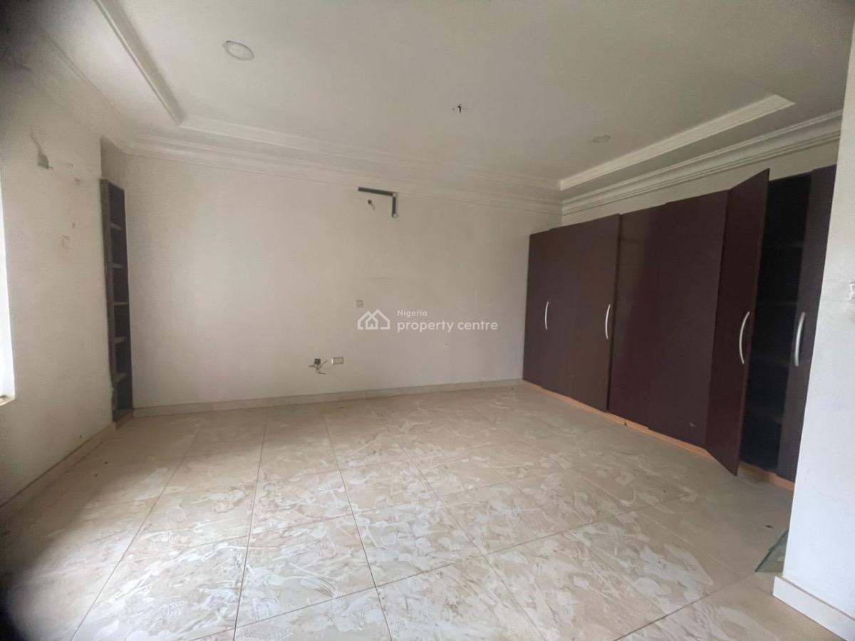 Beautifully Built 4 Bedroom Terraced Duplex with a Room Bq, Guzape District, Abuja, Terraced Duplex for Rent