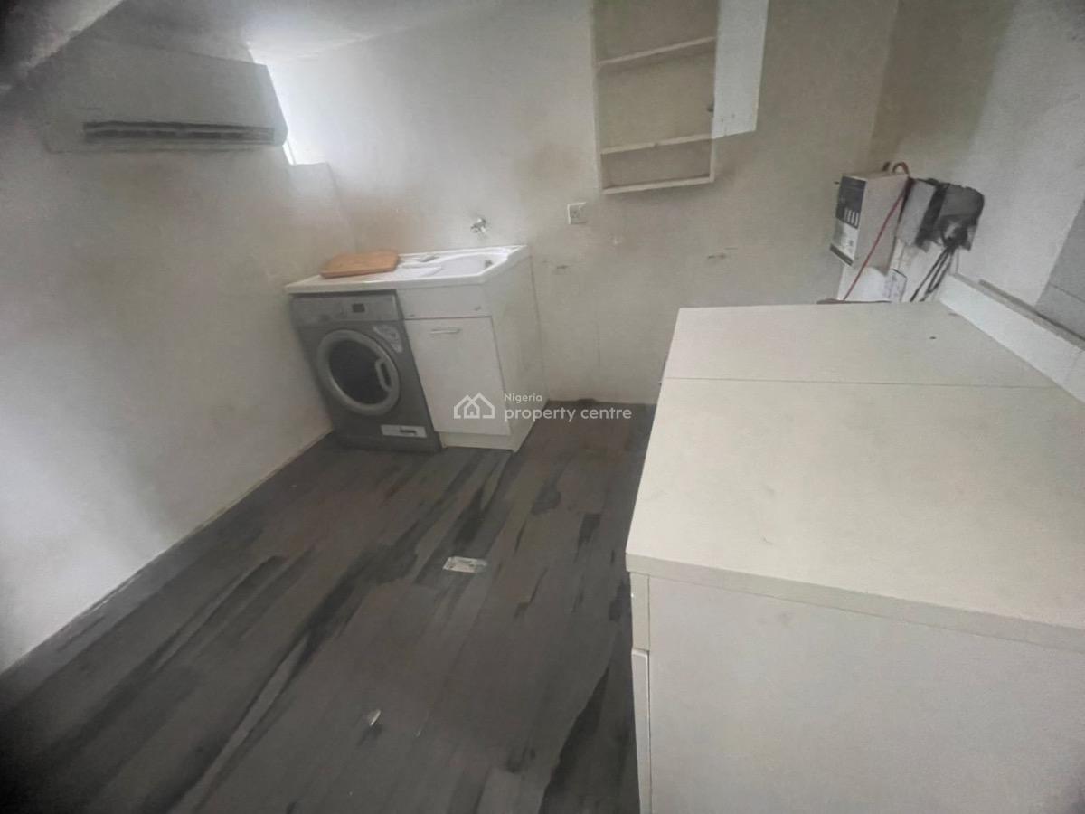 Beautifully Built Serviced 4 Bedroom Terraced Duplex with Bq, Guzape District, Abuja, Terraced Duplex for Rent