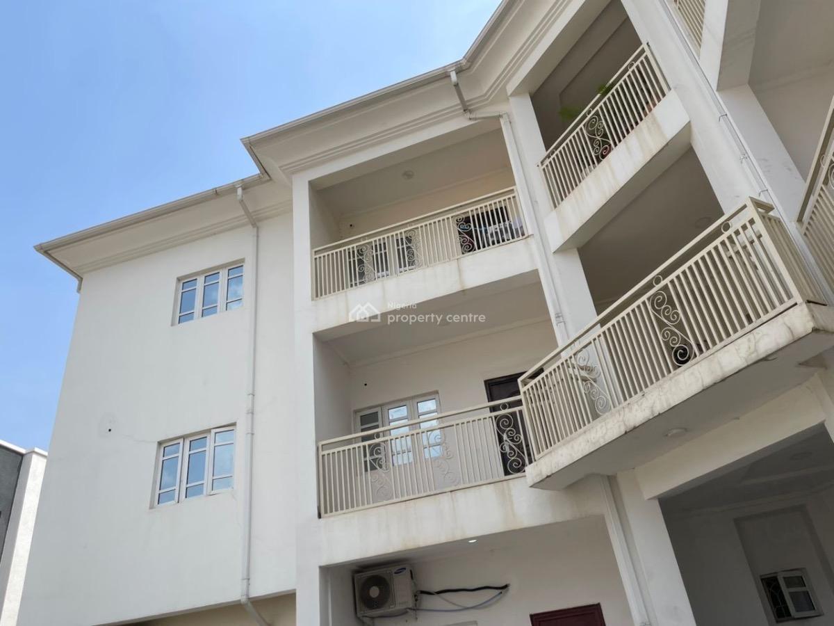 Spacious 3 Bedroom Block of Flat with Bq, Wuye, Abuja, Flat / Apartment for Rent