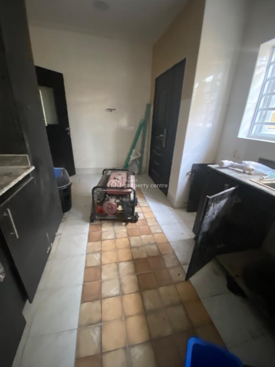 Brand New Luxury 4bedroom Semi Detached with a Bq, Metro Home Estate, General Paint, Very Close to Abraham Adesanya, Ajah, Lagos, Flat / Apartment for Rent