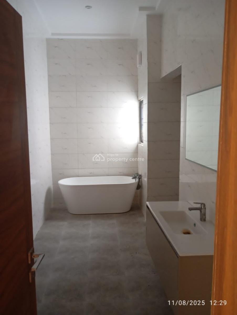 Luxury 4 Bedroom Terrace with 1 Room Bq, Maitama District, Abuja, Terraced Duplex for Rent