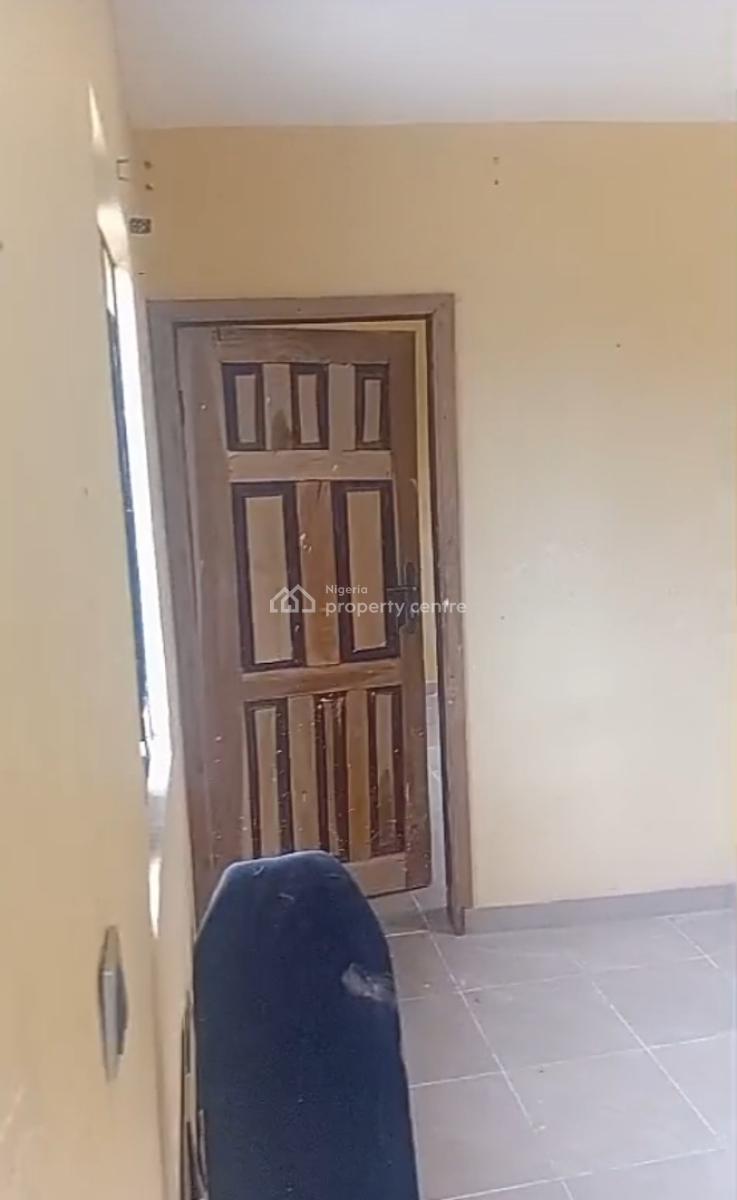 Spacious Mini Flat at Abijo Gra { Video}, Abijo Gra, Ajah, Lagos, Mini Flat (room and Parlour) for Rent