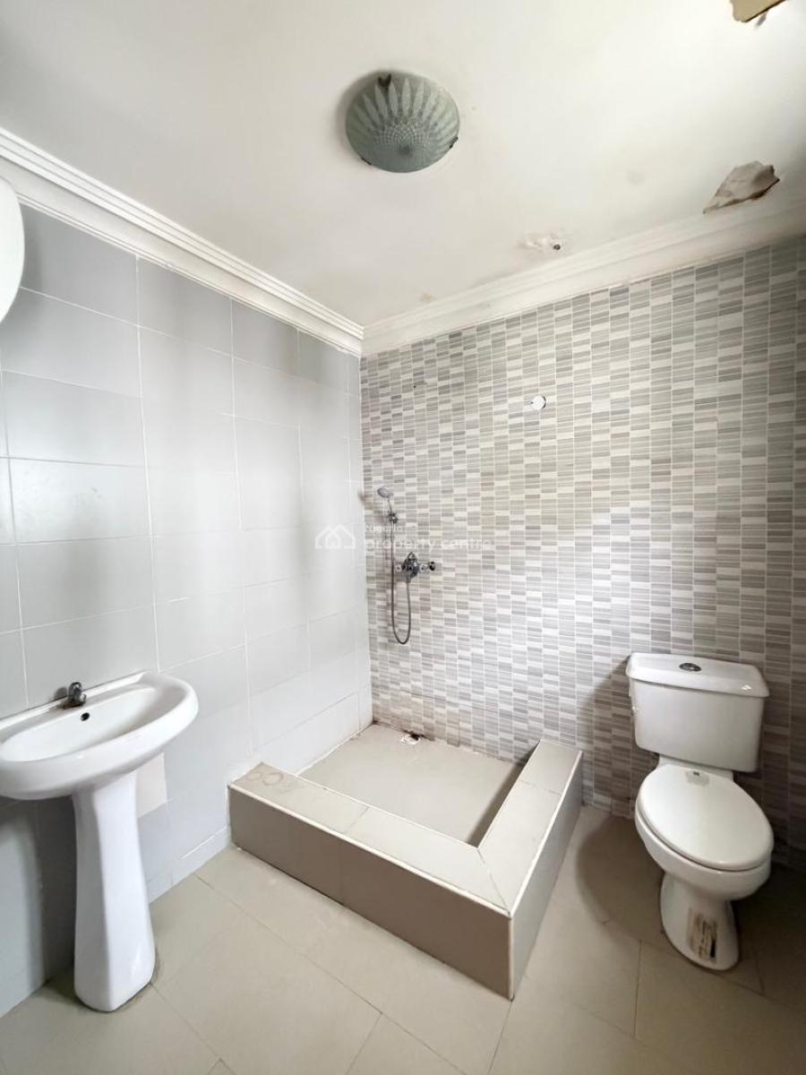 Well Maintained 4 Bedroom Semi-detached Duplex with Bq, Megamound Estate, Ikota, Lekki, Lagos, Semi-detached Duplex for Sale