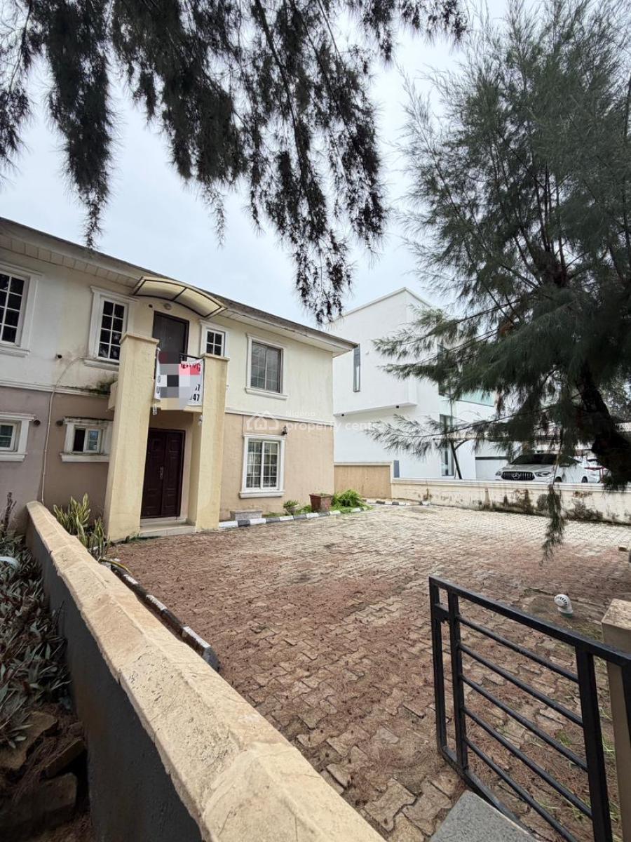 Well Maintained 4 Bedroom Semi-detached Duplex with Bq, Megamound Estate, Ikota, Lekki, Lagos, Semi-detached Duplex for Sale