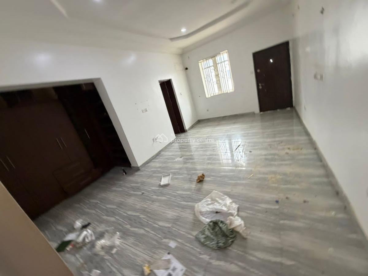 Standard 2 Bedroom, Guzape District, Abuja, Terraced Duplex for Rent