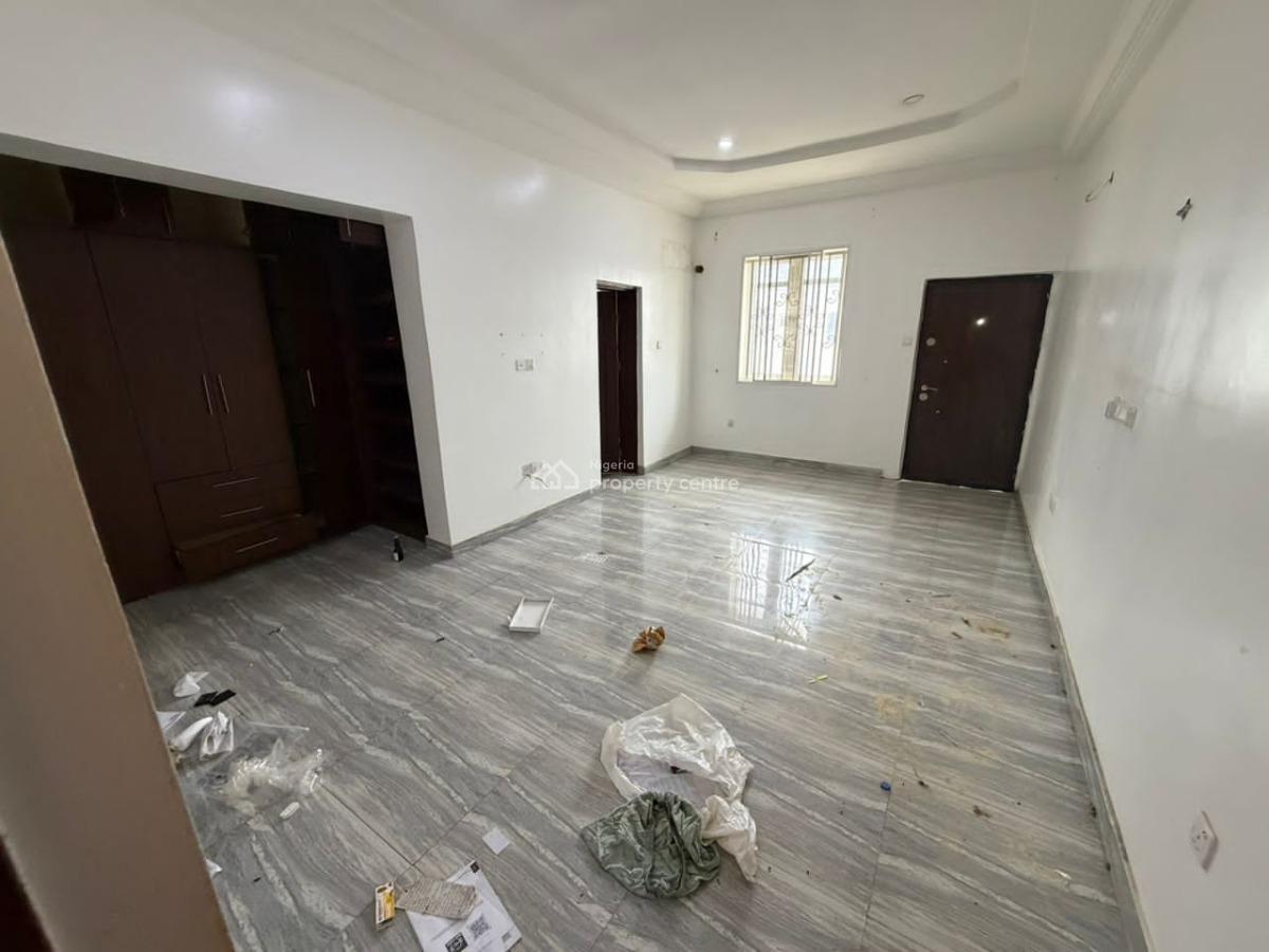 Standard 2 Bedroom, Guzape District, Abuja, Terraced Duplex for Rent